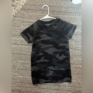 Athleta Momentum Seamless Tee